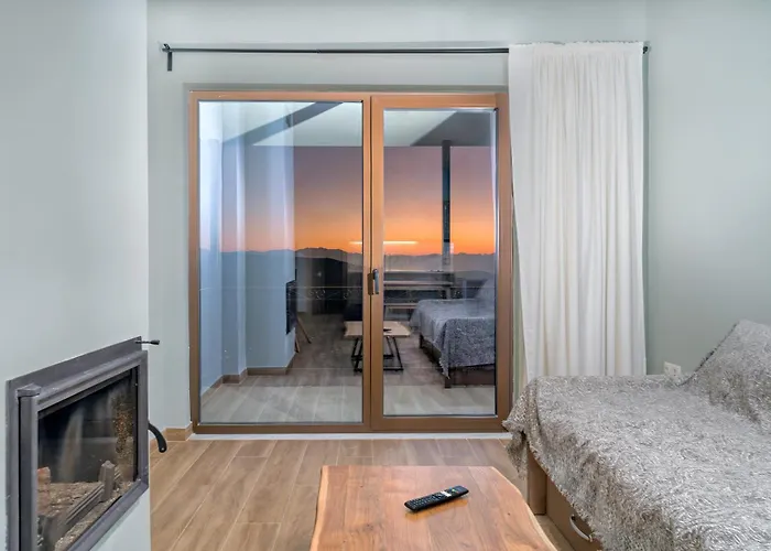 Arachova\'S Experience M2